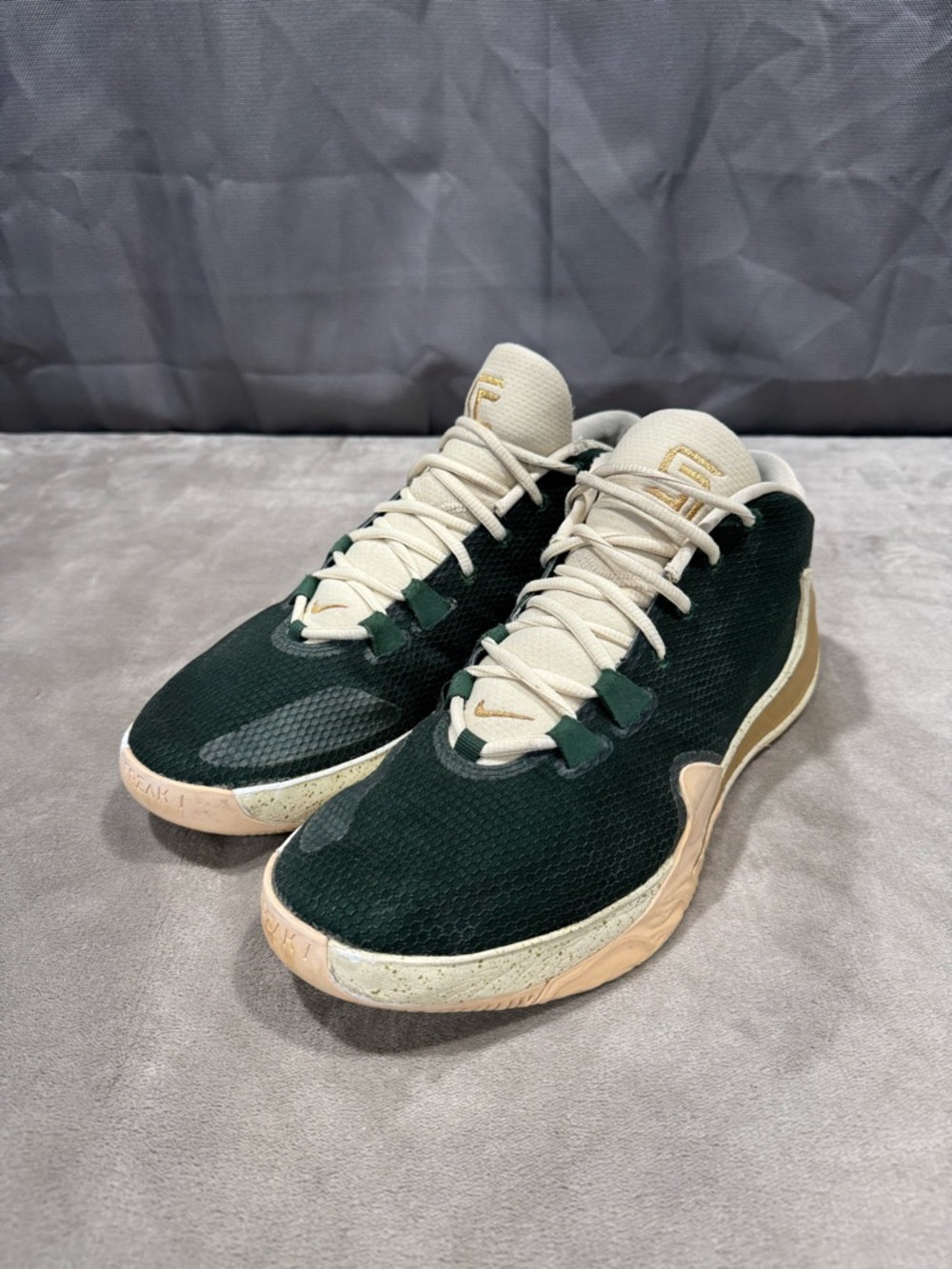 Nike Zoom Freak 1 Sneakers